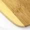Placa de corte de madeira do agregado familiar com os furos que penduram o grupo 3PCS